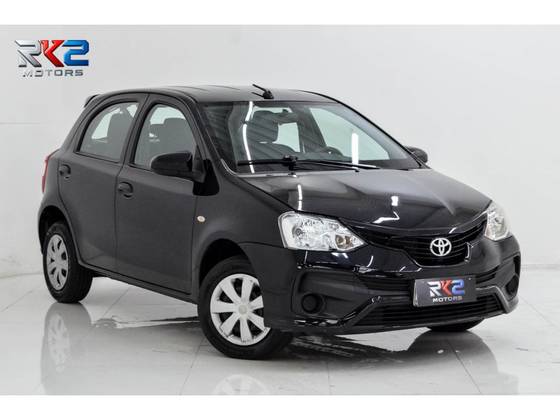 TOYOTA ETIOS 1.3 X 16V FLEX 4P AUTOMÁTICO TOYOTA ETIOS 1.3 X 16V FLEX 4P AUTOMÁTICO